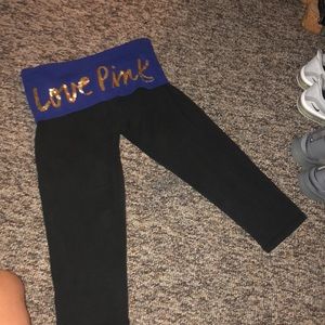 Capri love pink leggings
